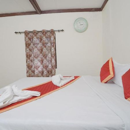 Hotel Amuthu Residency Udagamandalam Exterior foto
