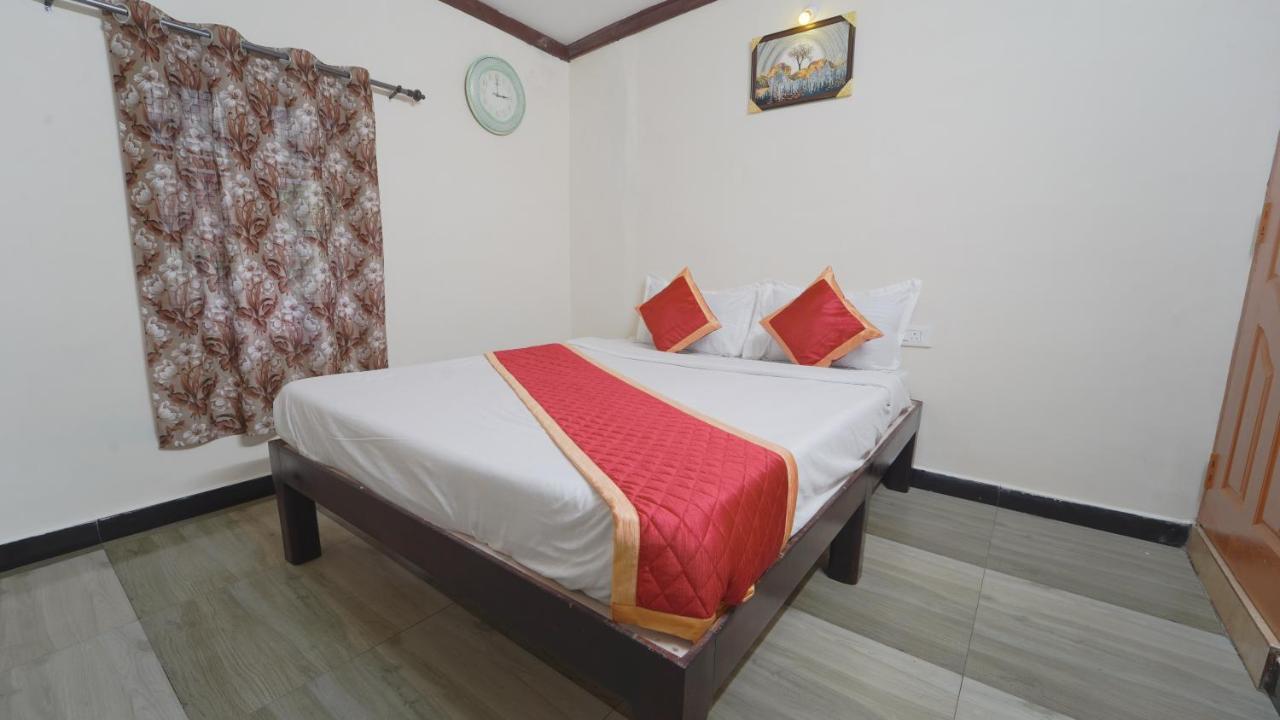 Hotel Amuthu Residency Udagamandalam Exterior foto