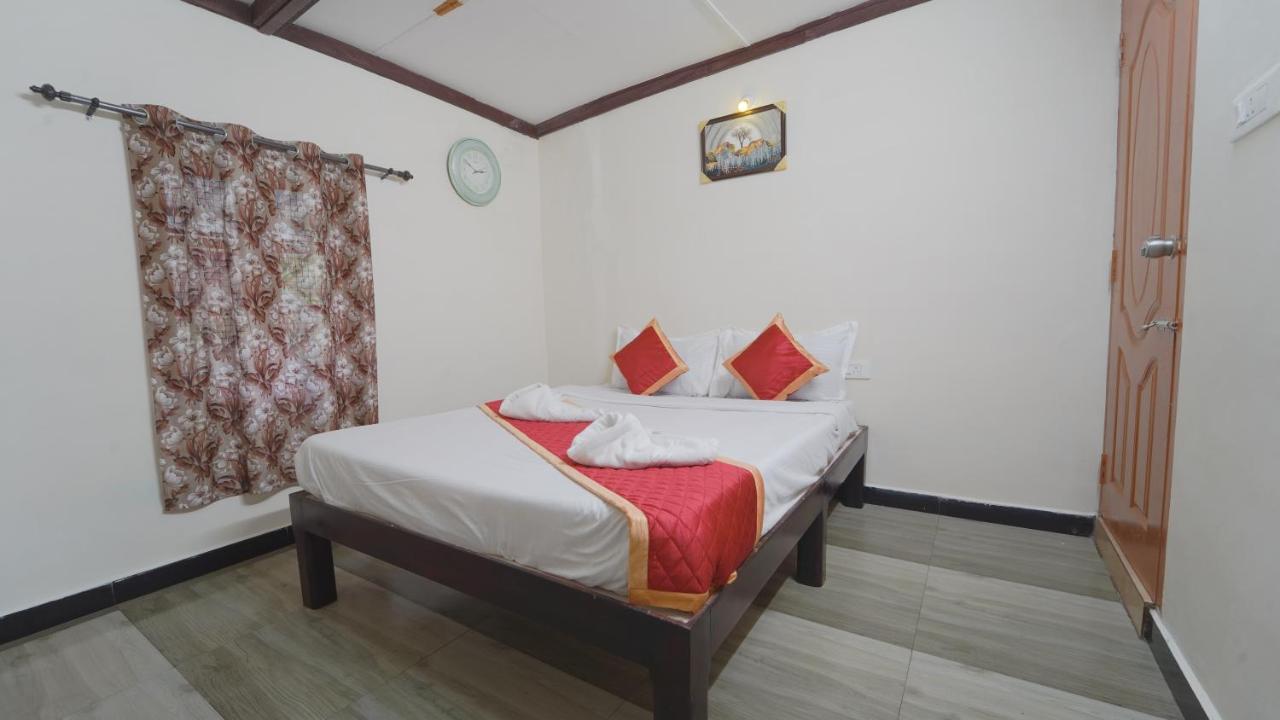 Hotel Amuthu Residency Udagamandalam Exterior foto