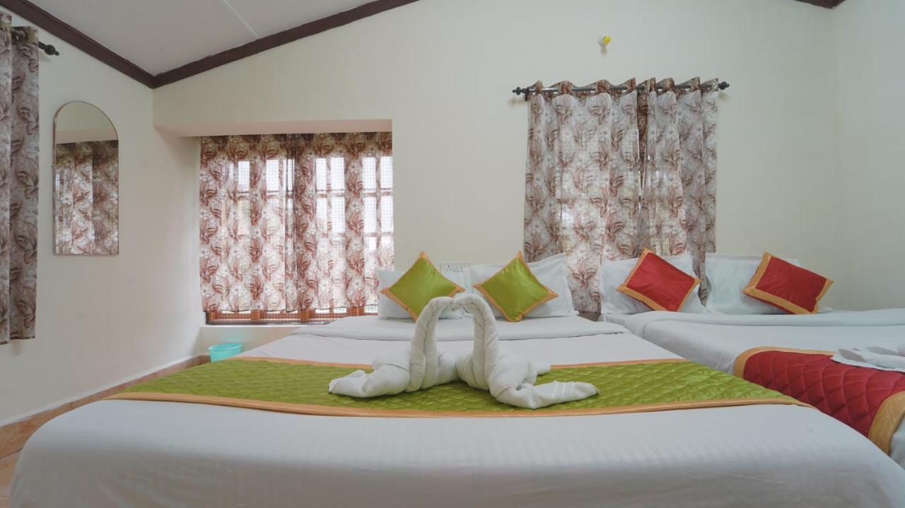 Hotel Amuthu Residency Udagamandalam Exterior foto